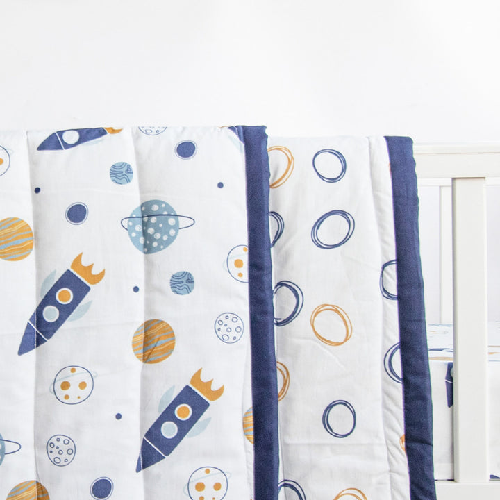 8 Pc | Personalized Doodle Circles Bedding Gift Basket | 0-4 Years
