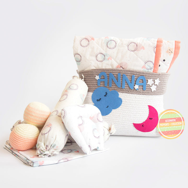 8 Pc | Personalized Circle Of Love Bedding Gift Basket | 0-4 Years