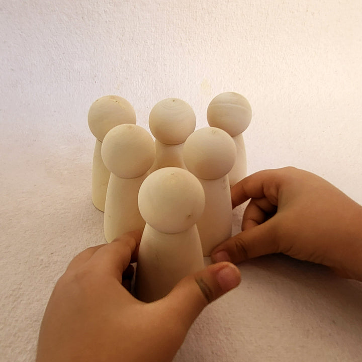 Wooden Peg Dolls Set | Handmade Etikopakka Creative Play Toy | 3–8 Years