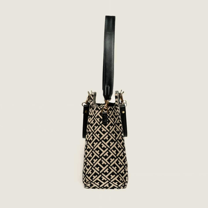 Gathjod Jacquard Structure Tote Bag