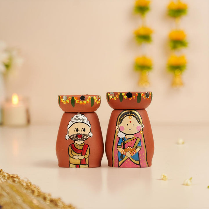 2 Pc | Bengali Couple Handpainted Terracotta Tealight Holders