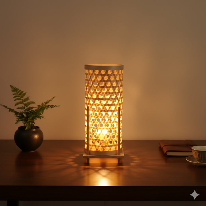 Handmade Bamboo Weaving Midnight Design Table Lamp