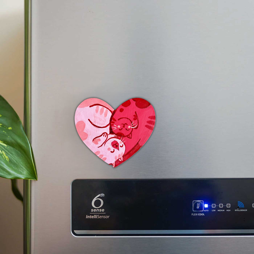 Hand-Painted Purrfect Love Heart Shaped MDF Wood Fridge Magnet
