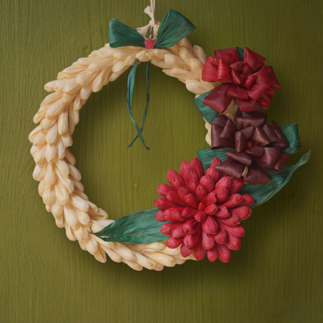Handmade Ecofriendly Corn Husk Side Flower Wreath