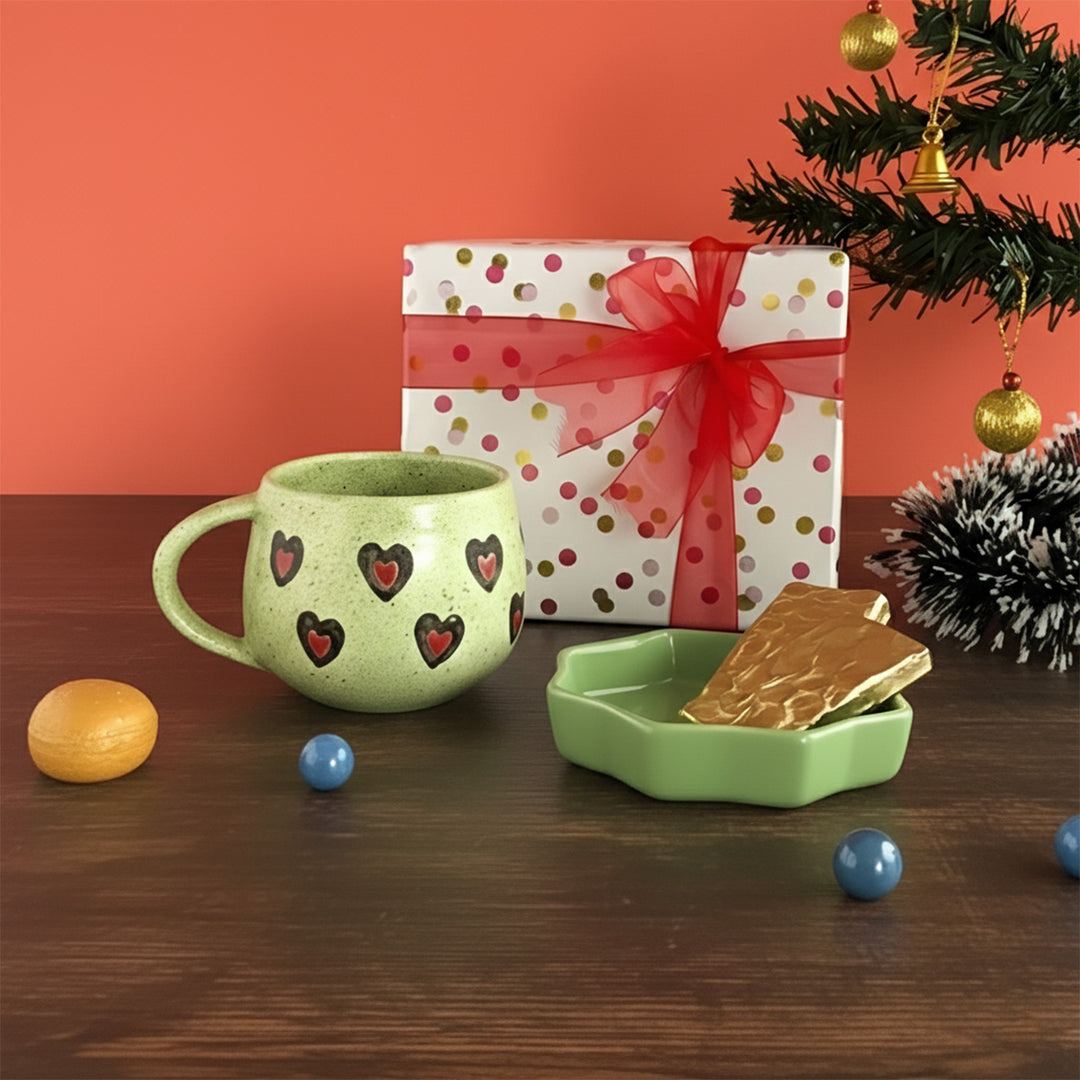 Handmade Ceramic Xmas Hamper | Includes 1 Coffee Mug, 1 Platter, 2 Chocolates, 1 Gift Box
