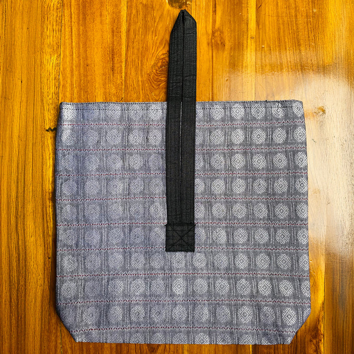 Handmade Grey Floral Khunn Fabric Cotton Wrist Purse