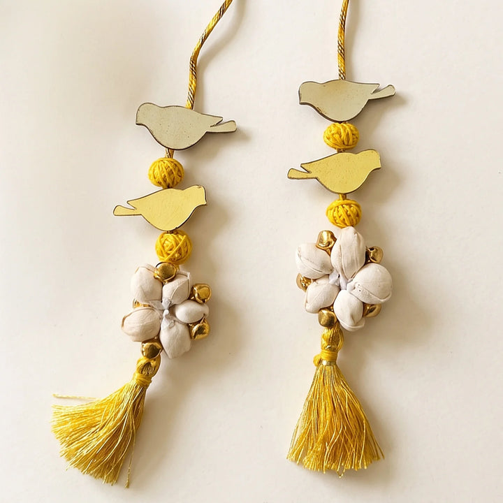 Handcrafted Bird Motif Shola Beaded Gajra With Tassels For Festive Look