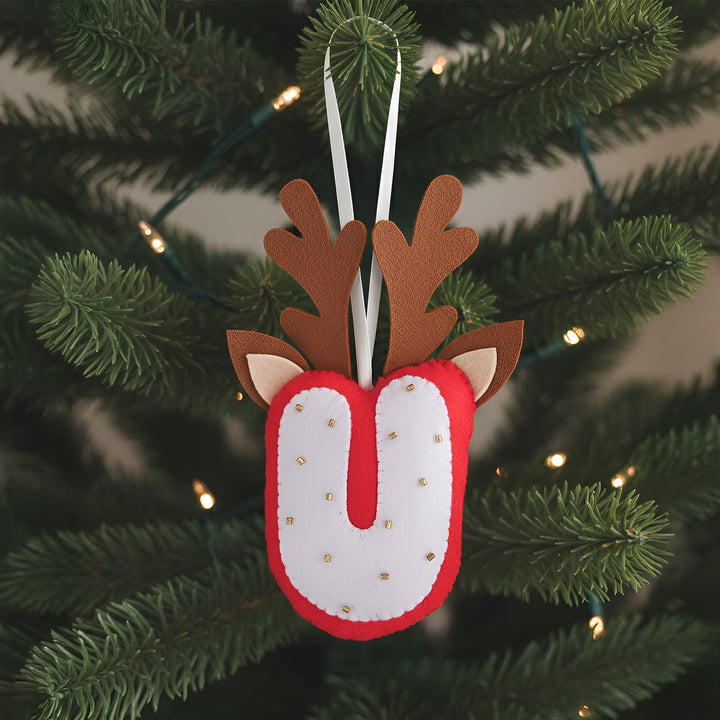 Personalized Felt Reindeer Theme Initial Ornament For Christmas Tree Decoration