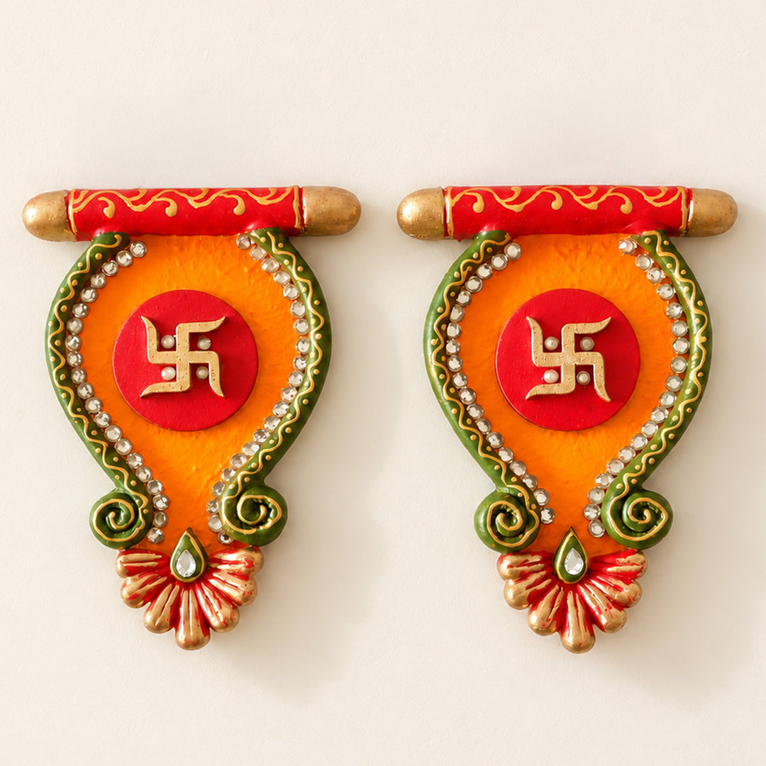 Set Of 2 | "Double Kerry Saathiya" Handcrafted Paper Mache Wall Decor With Layered Detailing For Festive Decoration