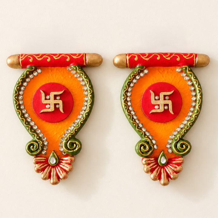 Set Of 2 | "Double Kerry Saathiya" Handcrafted Paper Mache Wall Decor With Layered Detailing For Festive Decoration