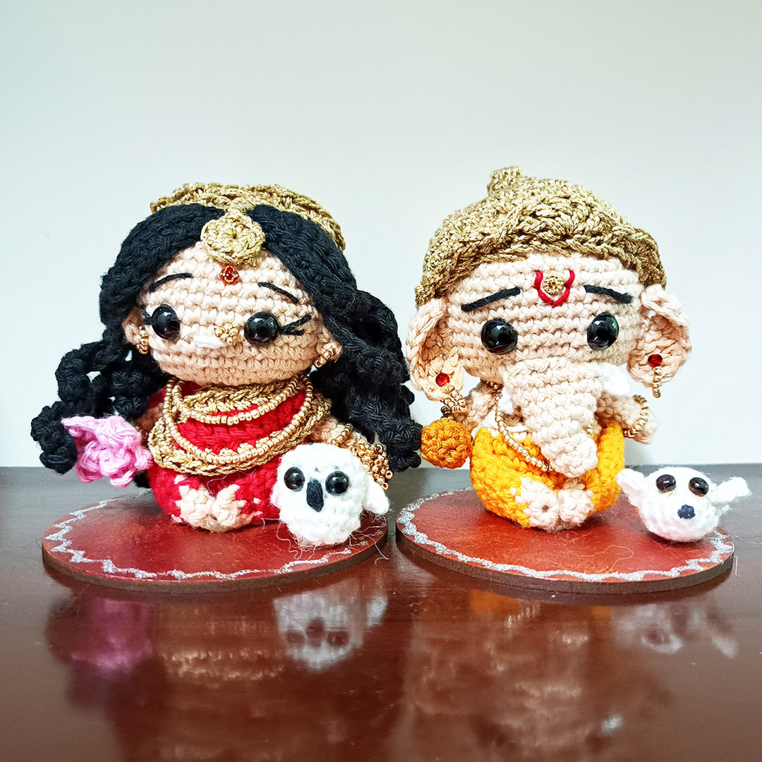 Set of 2 | Handmade Crochet "Divine Duo" Lakshmi & Ganesh Idol Cotton Golu Dolls For Festive Decor