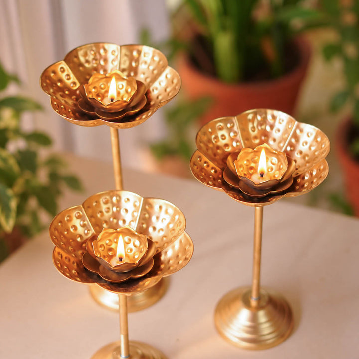 Handmade Layered Lotus Urli | Set of 3