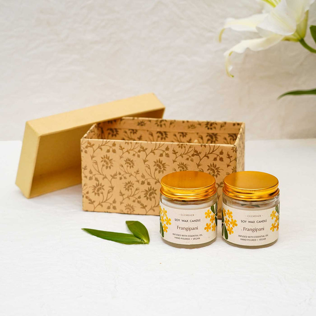 Set of 2 | Soy Wax & Pressed Dry Flower Scented Frangipani Candles