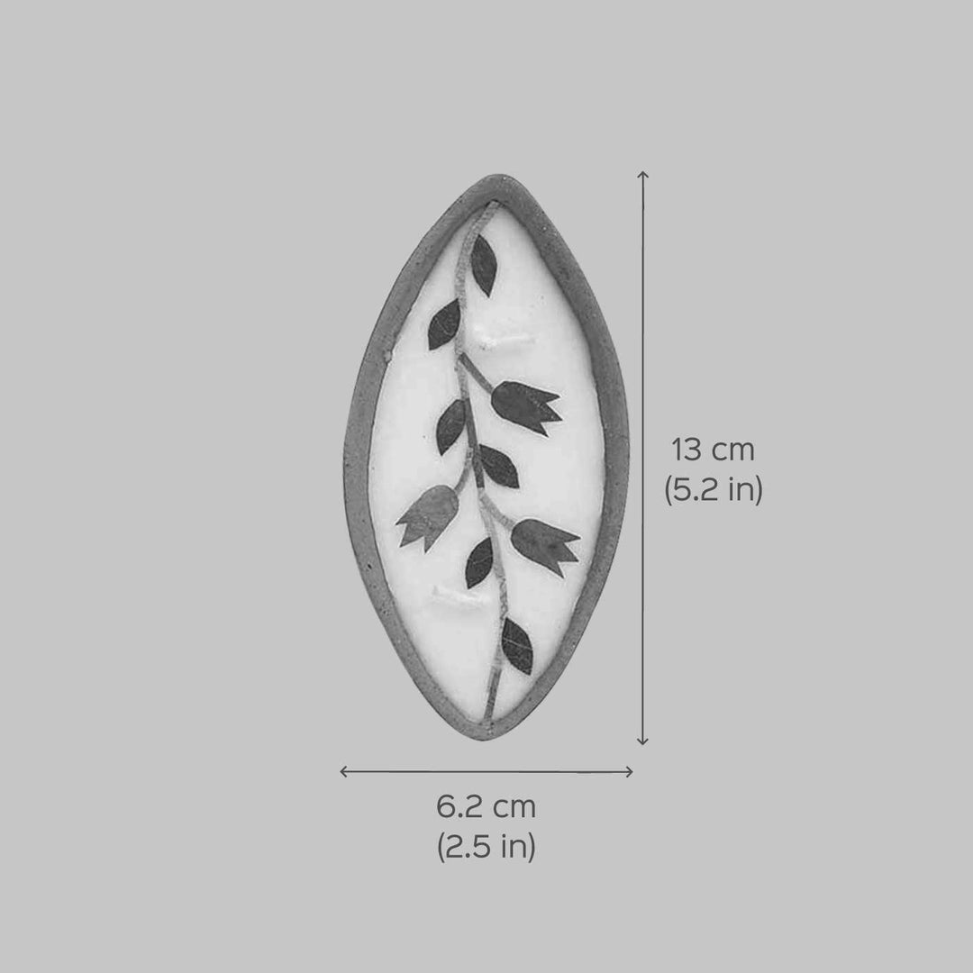 10 pc | Soy Wax & Dry Flower Terracota Festive Boat Diyas