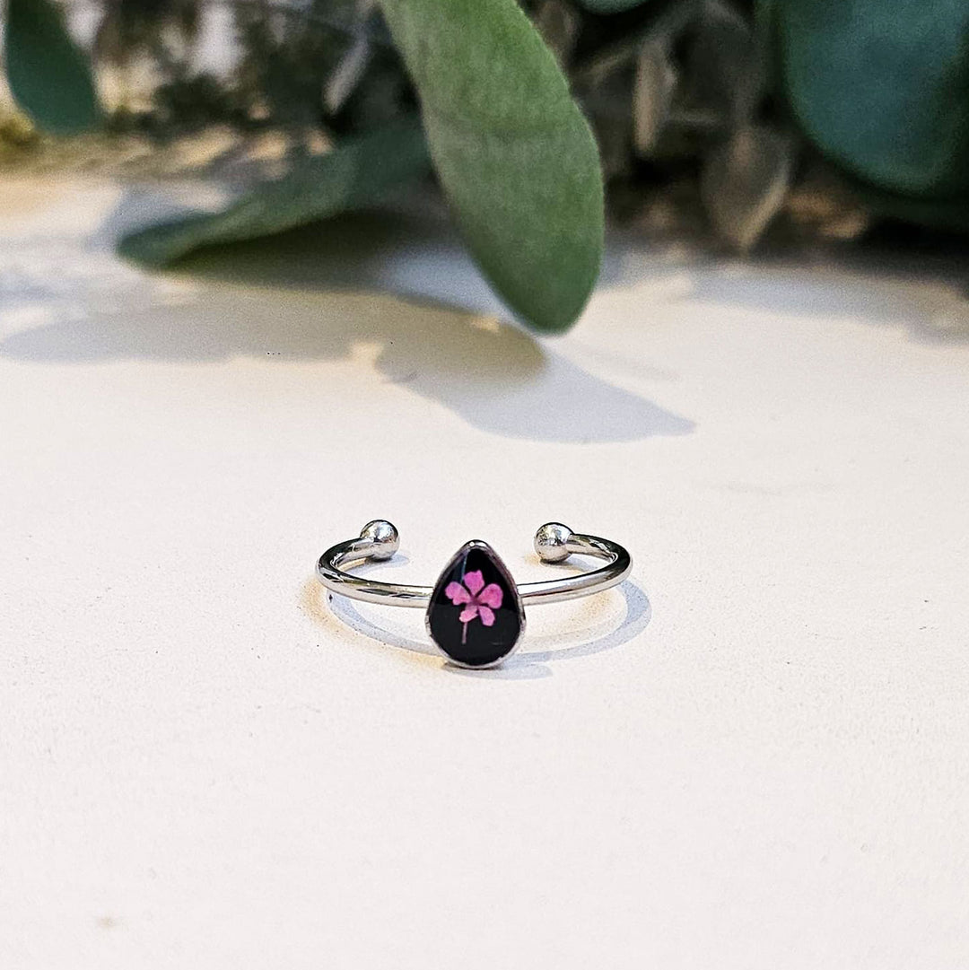 Handmade Pressed Flower Art Pink And Black Resin Ring With Origami Ring Box