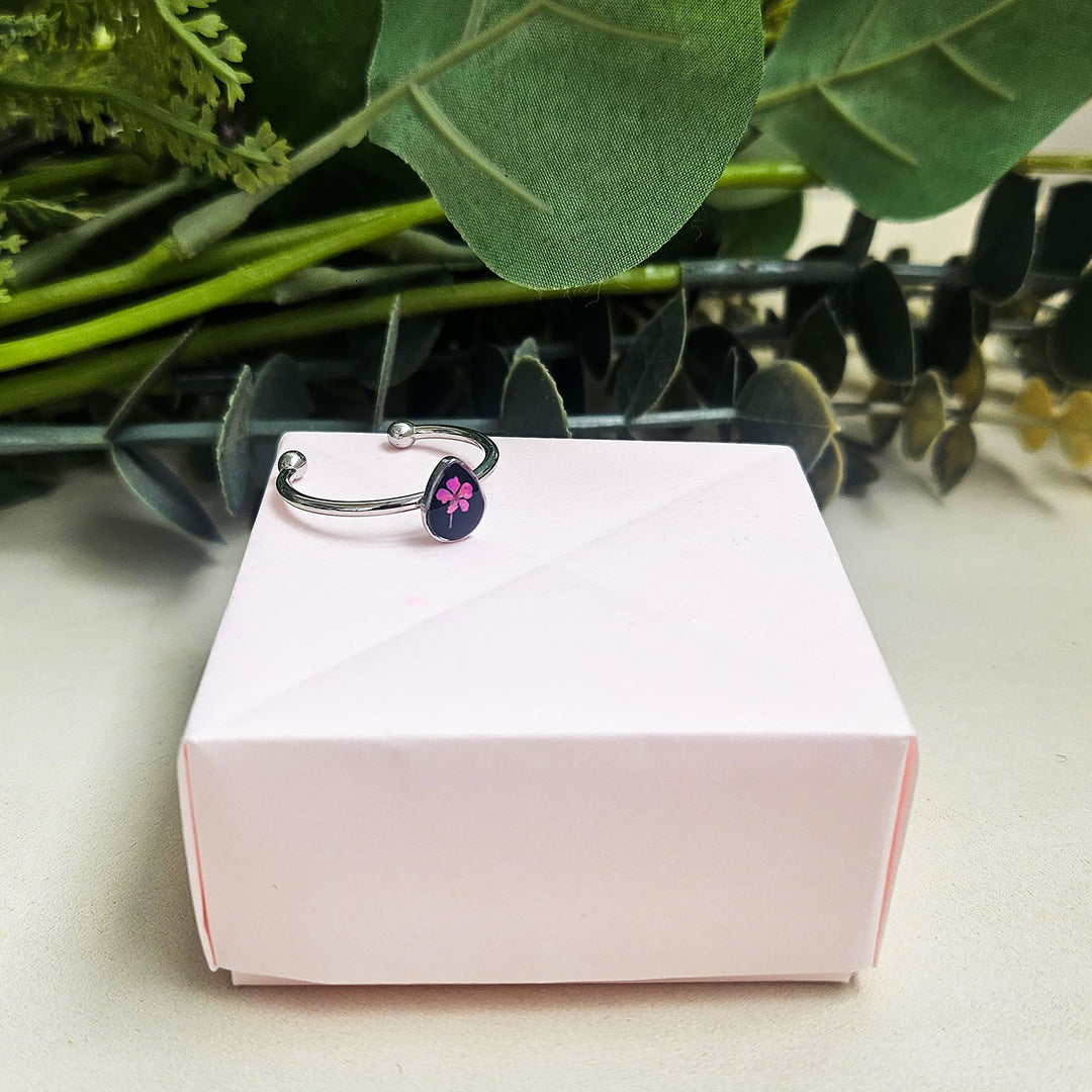 Handmade Pressed Flower Art Pink And Black Resin Ring With Origami Ring Box