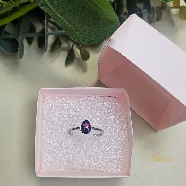 Handmade Pressed Flower Art Pink And Black Resin Ring With Origami Ring Box