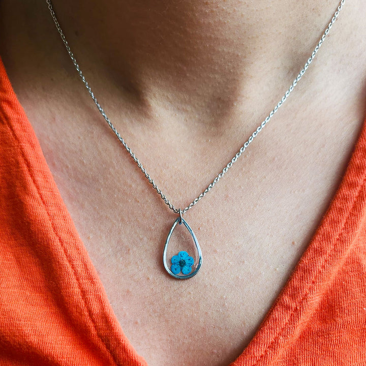 Handmade Pressed Flower Art Bluebell Resin Necklace