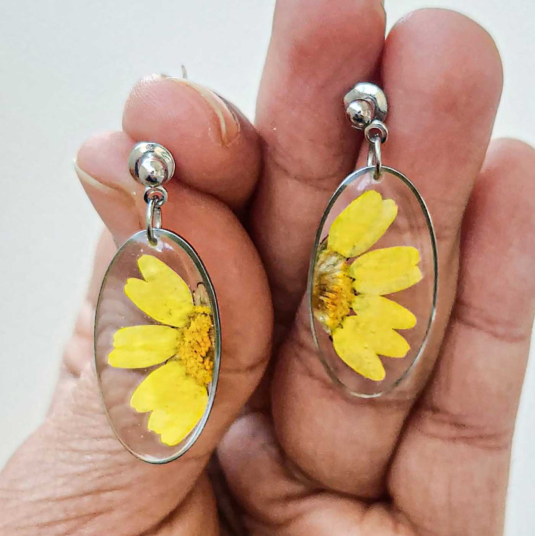 Handmade Pressed Flower Art Yellow Daisy Resin Earrings