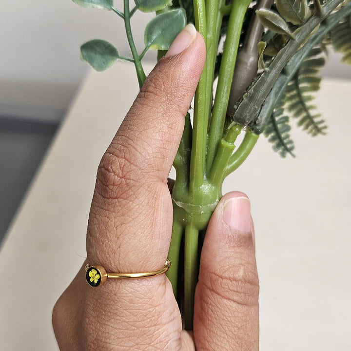 Handmade Pressed Flower Art Yellow Black Resin Ring With Origami Ring Box