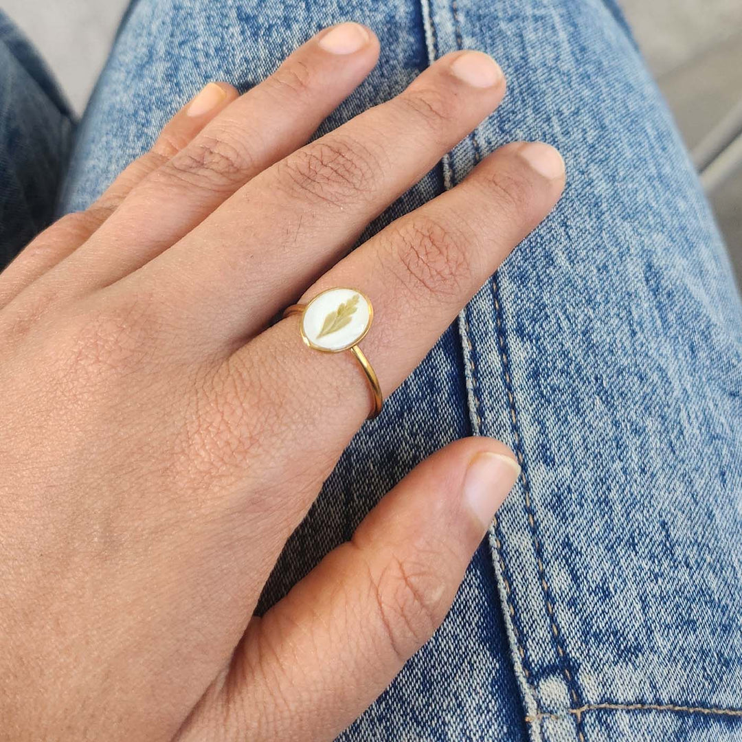 Handmade Pressed Flower Art Golden And White Resin Ring With Origami Ring Box