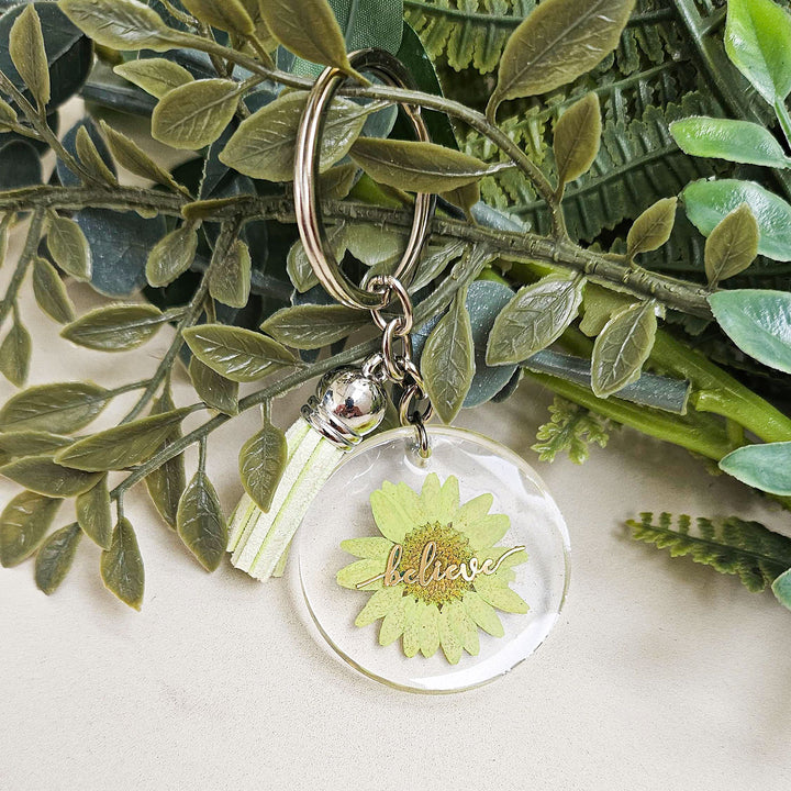 Handmade Pressed Flower Art Lime Resin Keychain