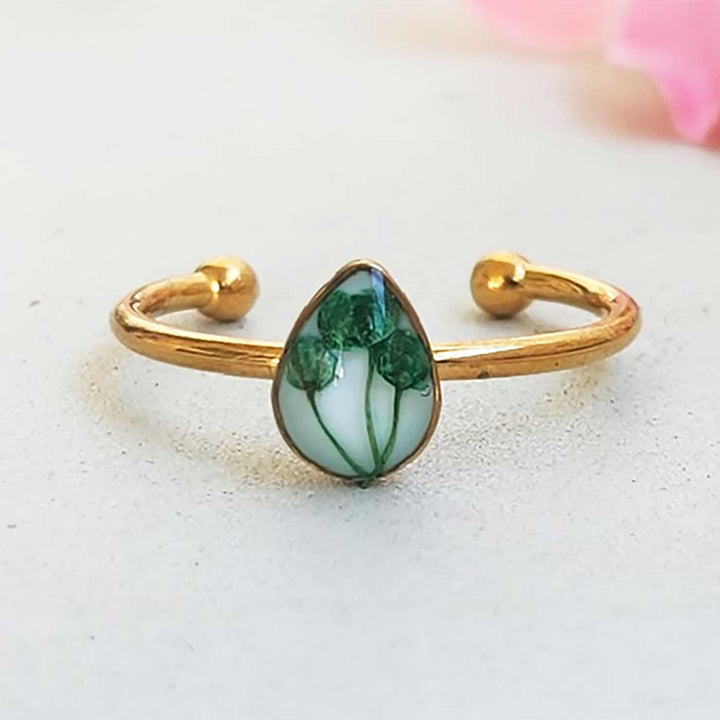Handmade Pressed Flower Art Green Resin Ring With Origami Ring Box