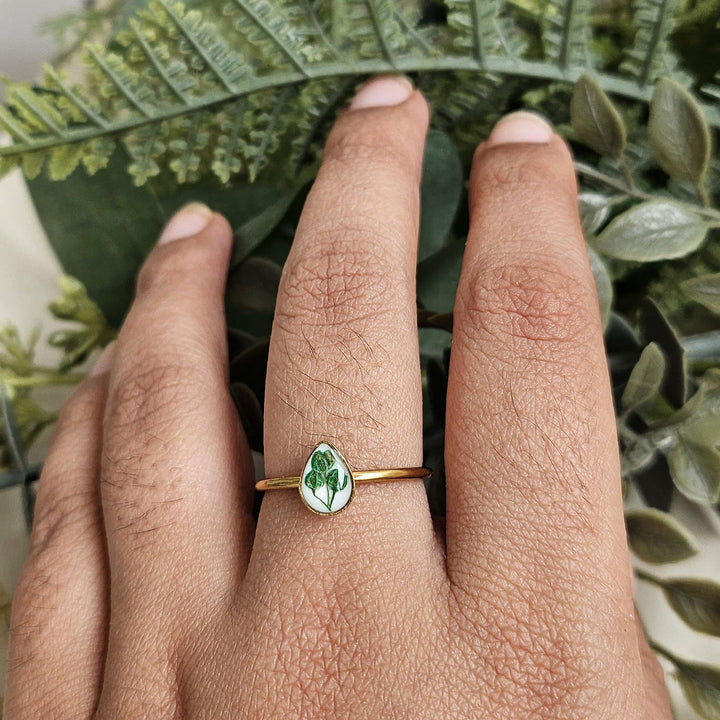 Handmade Pressed Flower Art Green Resin Ring With Origami Ring Box