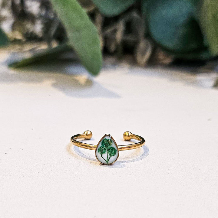 Handmade Pressed Flower Art Green Resin Ring With Origami Ring Box