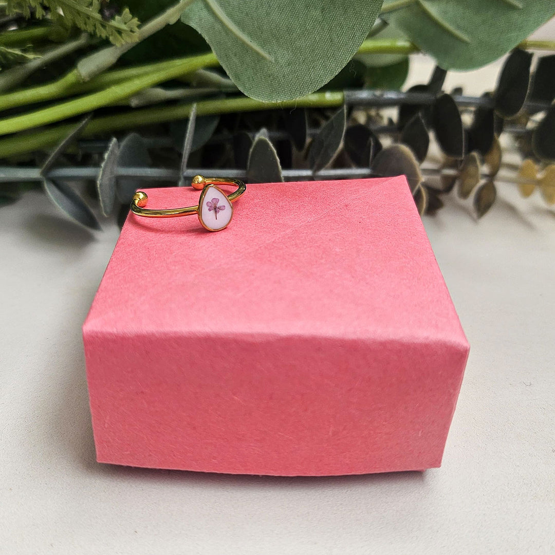 Handmade Pressed Flower Art Purple Resin Ring With Origami Ring Box