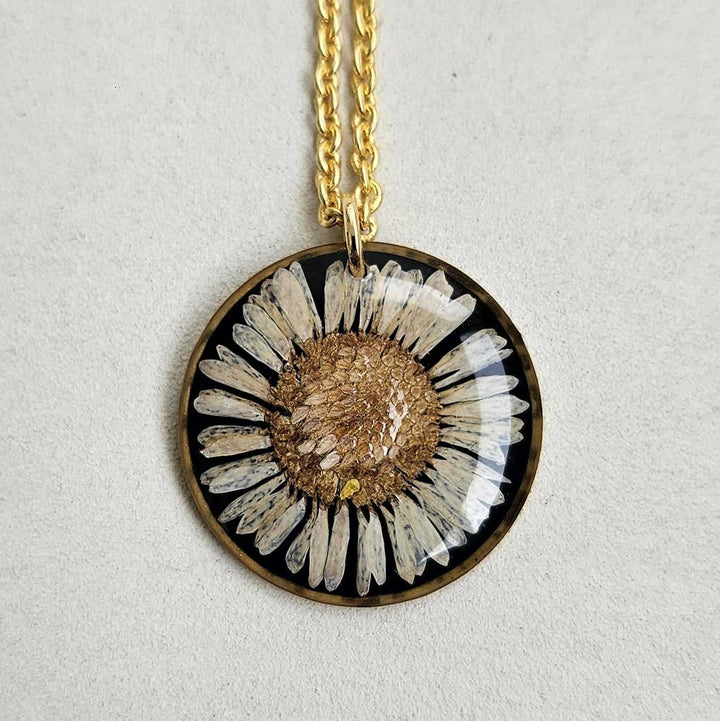 Handmade Pressed Flower Art White And Black Resin Necklace