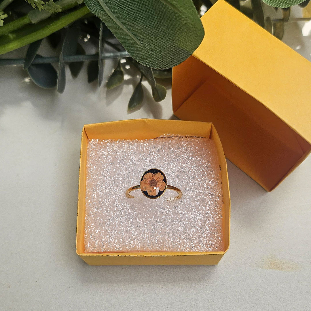 Handmade Pressed Flower Art Orange Black Resin Ring With Origami Ring Box