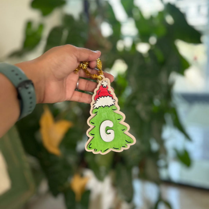 Personalized Hand-Painted Grinch Wooden Ornament For Christmas Decoration