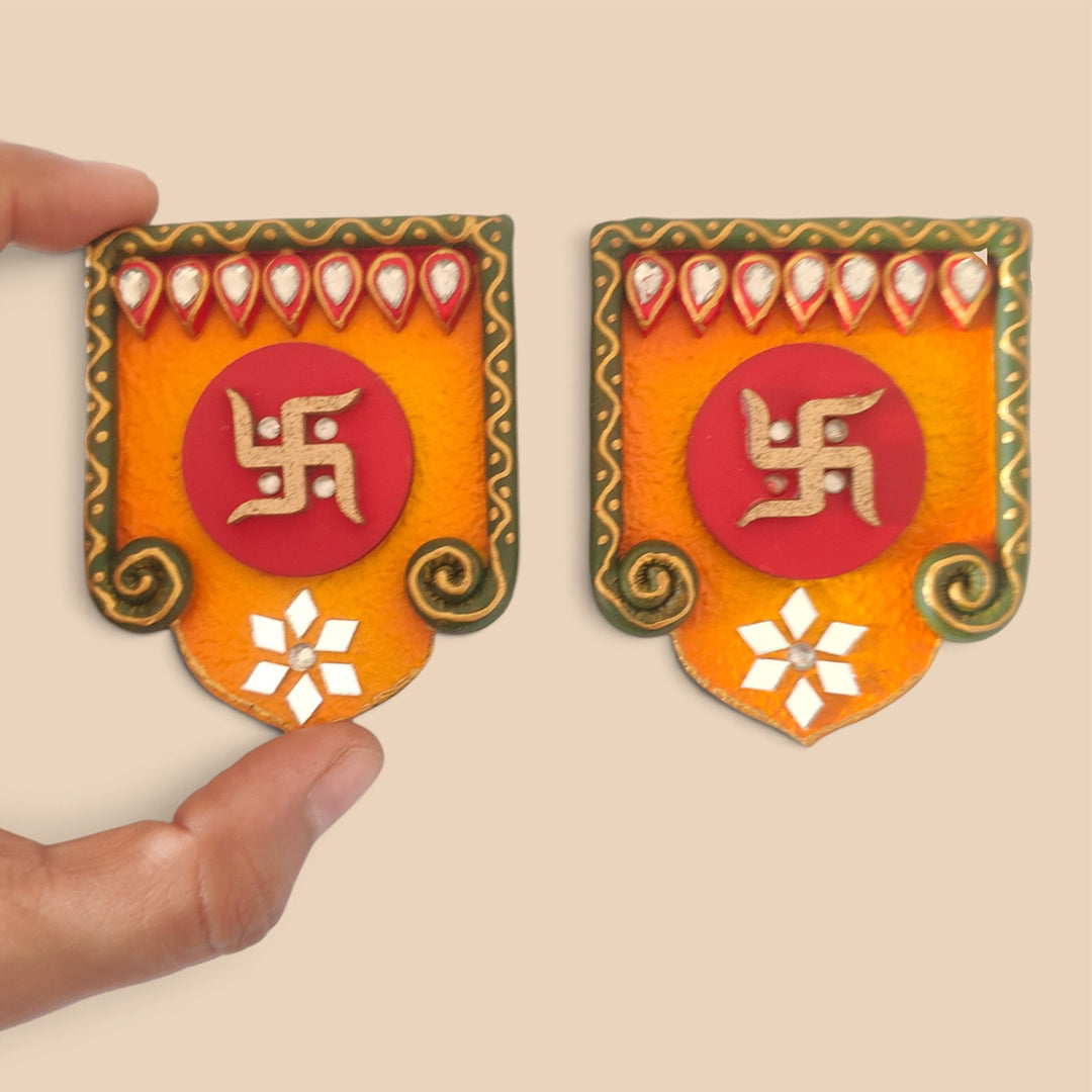 Set Of 2 | "Curly Jharokha Saathiya" Handcrafted Paper Mache Wall Decor With Scalloped Arch Detailing For Festive Decoration