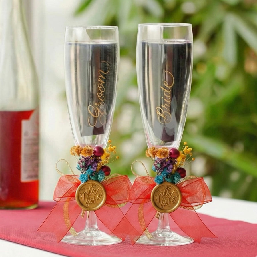 Personalized Champagne Flutes With Bow For Couples | Set of 2