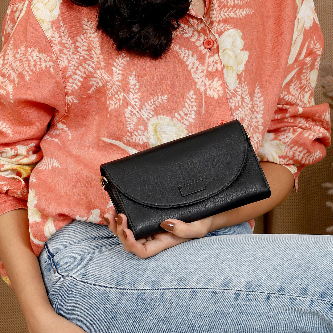 Personalized Black Becky Leather Wallet