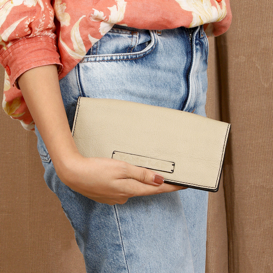 Personalized Off White Maxie Leather Card Wallet