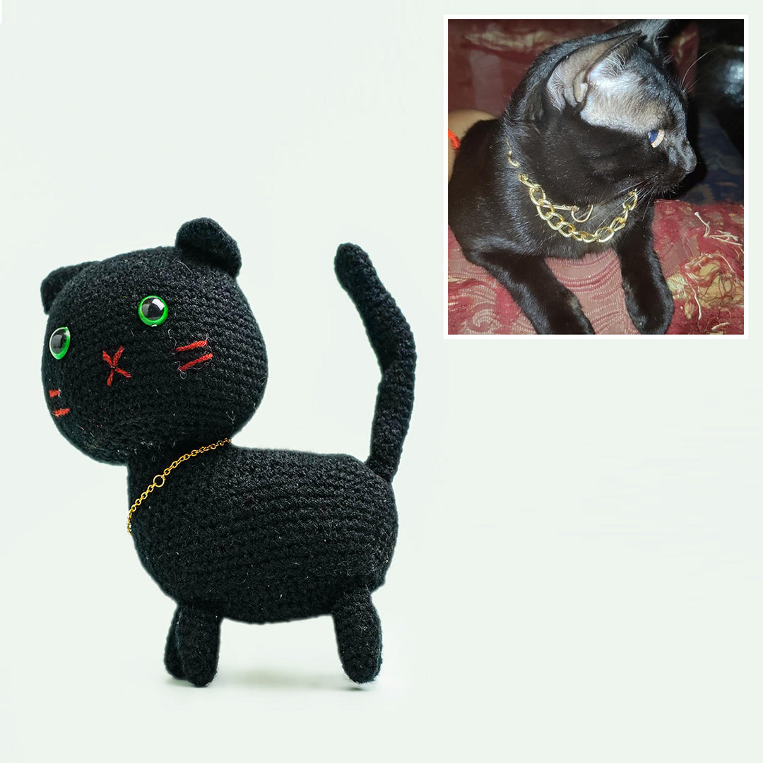 Customised Knitting and Crochet Cat