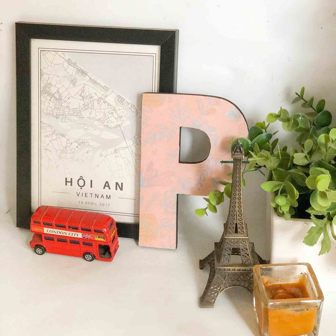 Printed Monogram Desk Initial With Polaroid Photo Frame - Shelf Display with Decorative Items