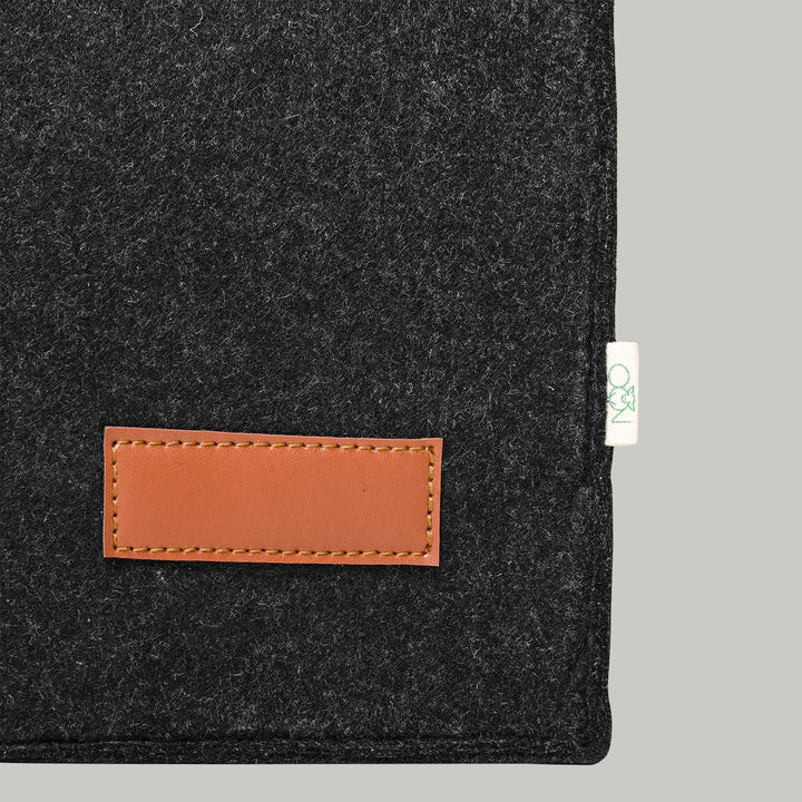 Eco-felt & Vegan Leather Carry Bag with Zipper