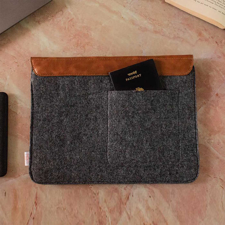 Eco-felt & Vegan Leather Laptop Sleeve