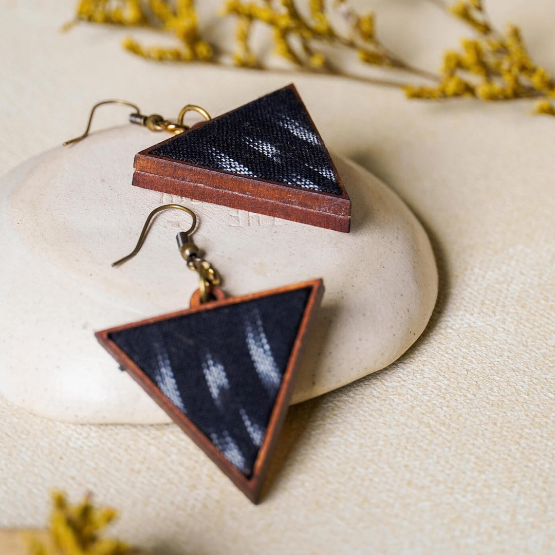 Handcrafted Wood & Fabric Triangle Necklace & Earrings - Zwende