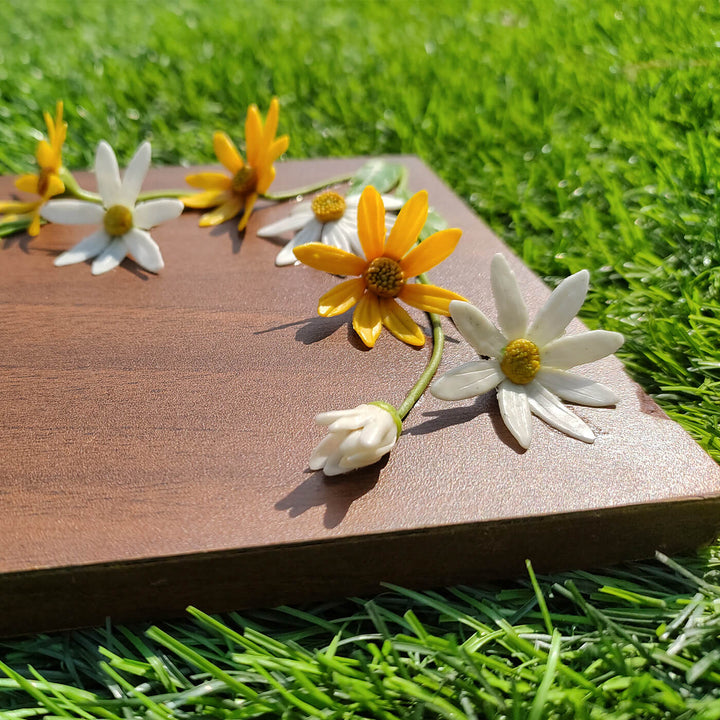 Handcrafted Personalized Daisy Wooden Rectangle Nameplate - Zwende