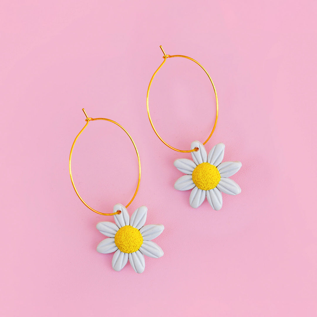 Handmade Clay Dreamy Daisy Earrings