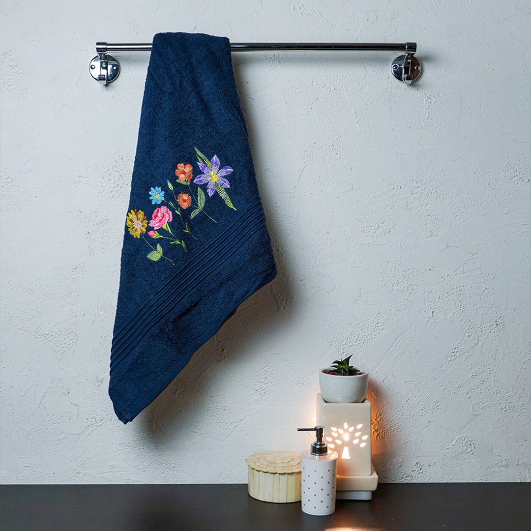Embroidered Personalized Egyptian Cotton Bath Towel - Array of Flowers - Zwende
