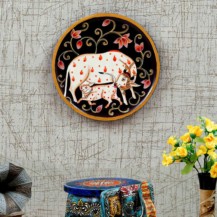 Handpainted Cow MDF Wall Plate - Zwende