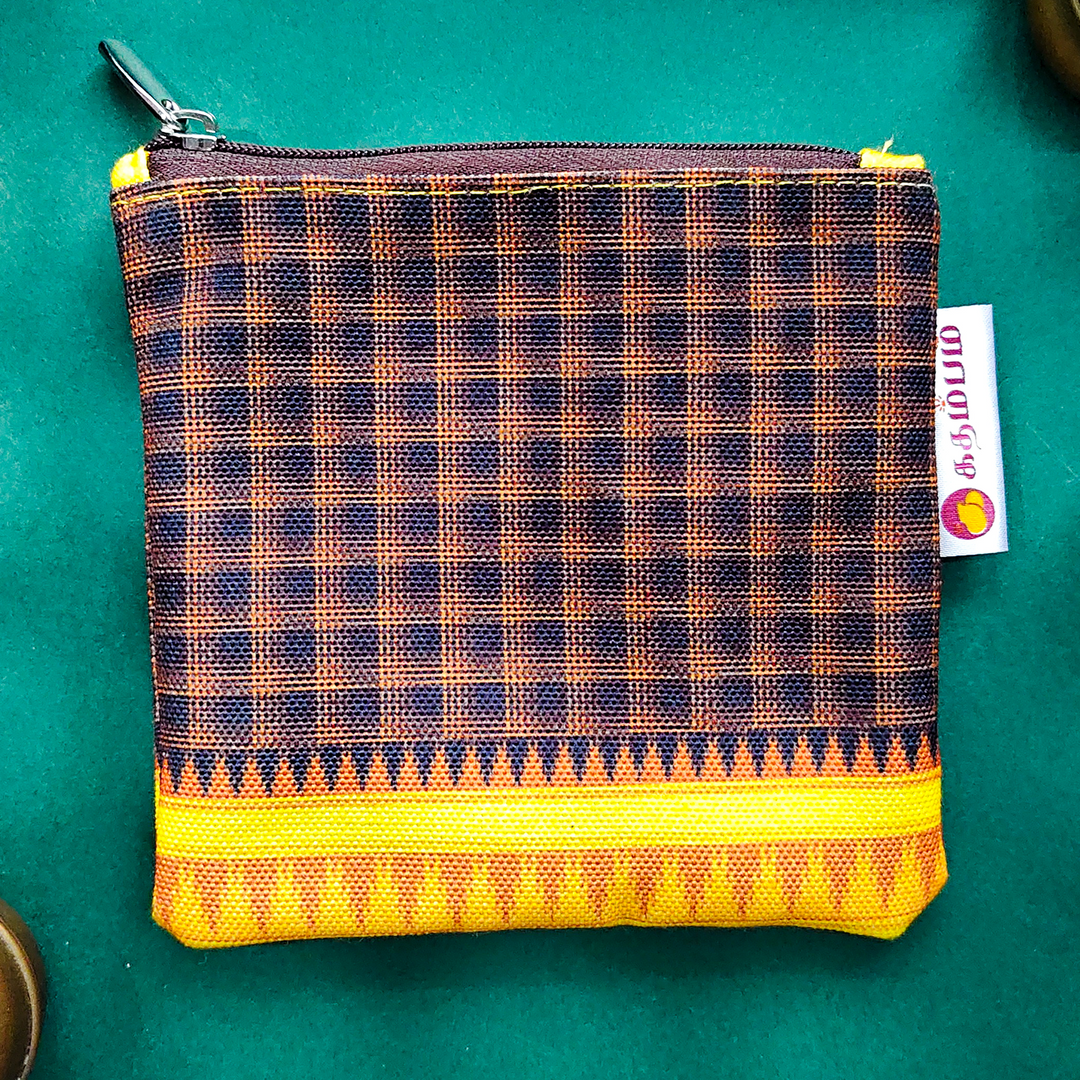 Yellow And Black Checked Kanchipuram Weaves Pattu Collection Mini Coin Pouch With Contrast Border For Festive Gifting