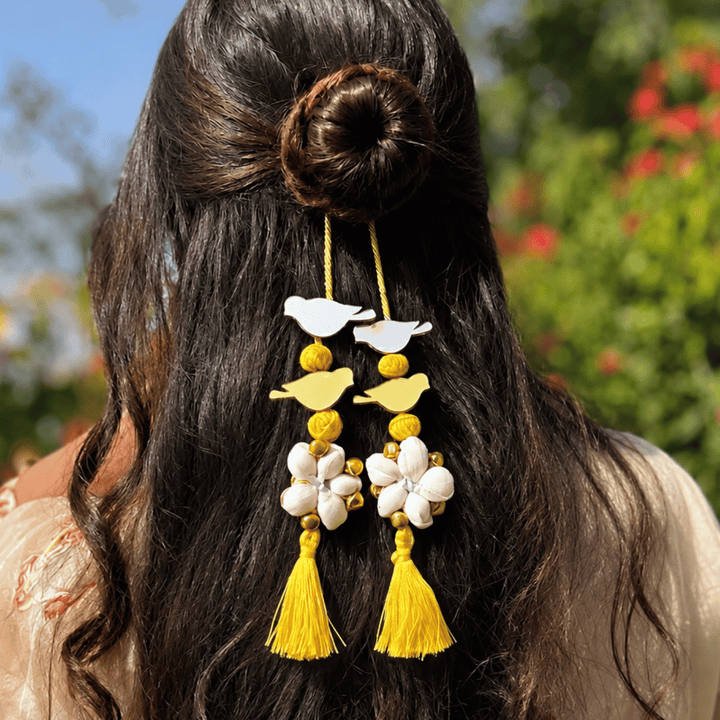 Handcrafted Bird Motif Shola Beaded Gajra With Tassels For Festive Look