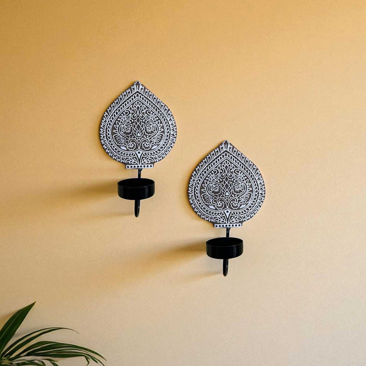 Set Of 2 | Handmade Block Printed Pan Leaf Design Wooden Tealight Holder
