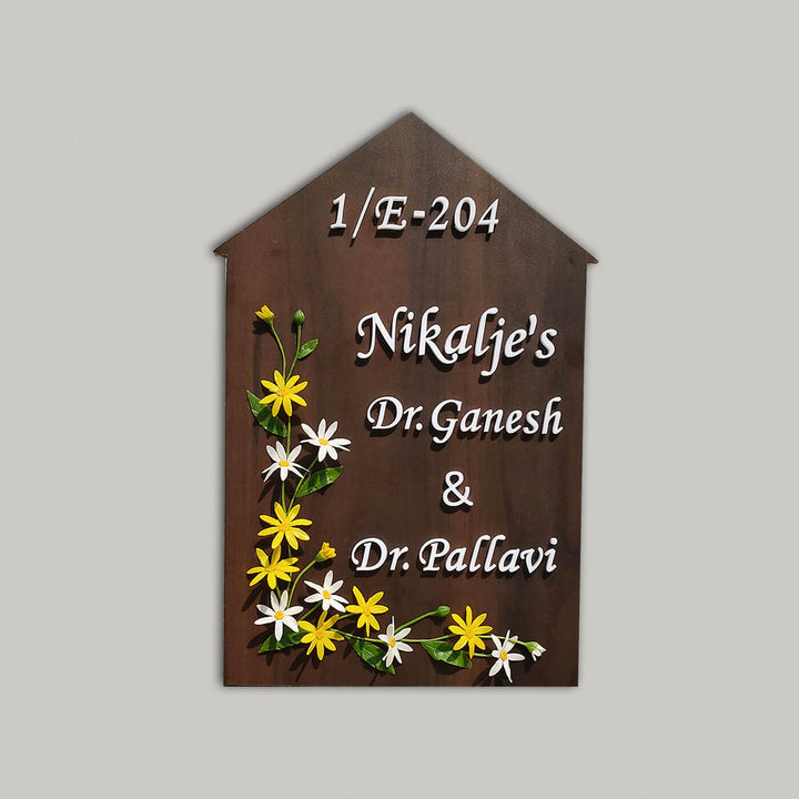 Handcrafted Personalized Daisy Wooden Pentagon Nameplate - Zwende